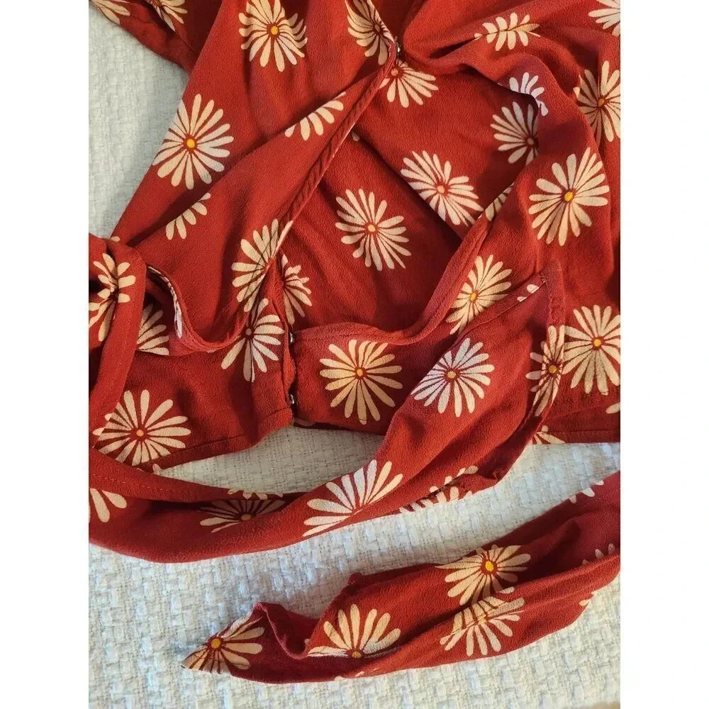 NWOT Madewell Cropped Sash-Tie Wrap Top in Daisy Daydream - Picture 6 of 9